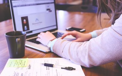 NOVEDAD EXTRANJERIA: De Estudiante a RESIDENTE con TRABAJO en ESPAÑA en UN SOLO PASO